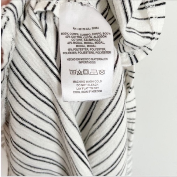 Anthropologie t.la Breezy tank top black white striped shirttail hem - Picture 7 of 8